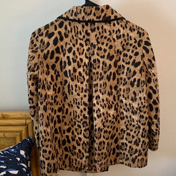 WHITE HOUSE BLACK MARKET Double-breasted Leopard Print Jacket, Size 0 - Picture 5 of 8